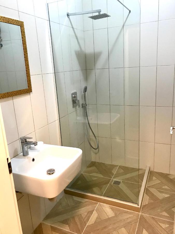Aria Prive Villa Himarë Eksteriør billede